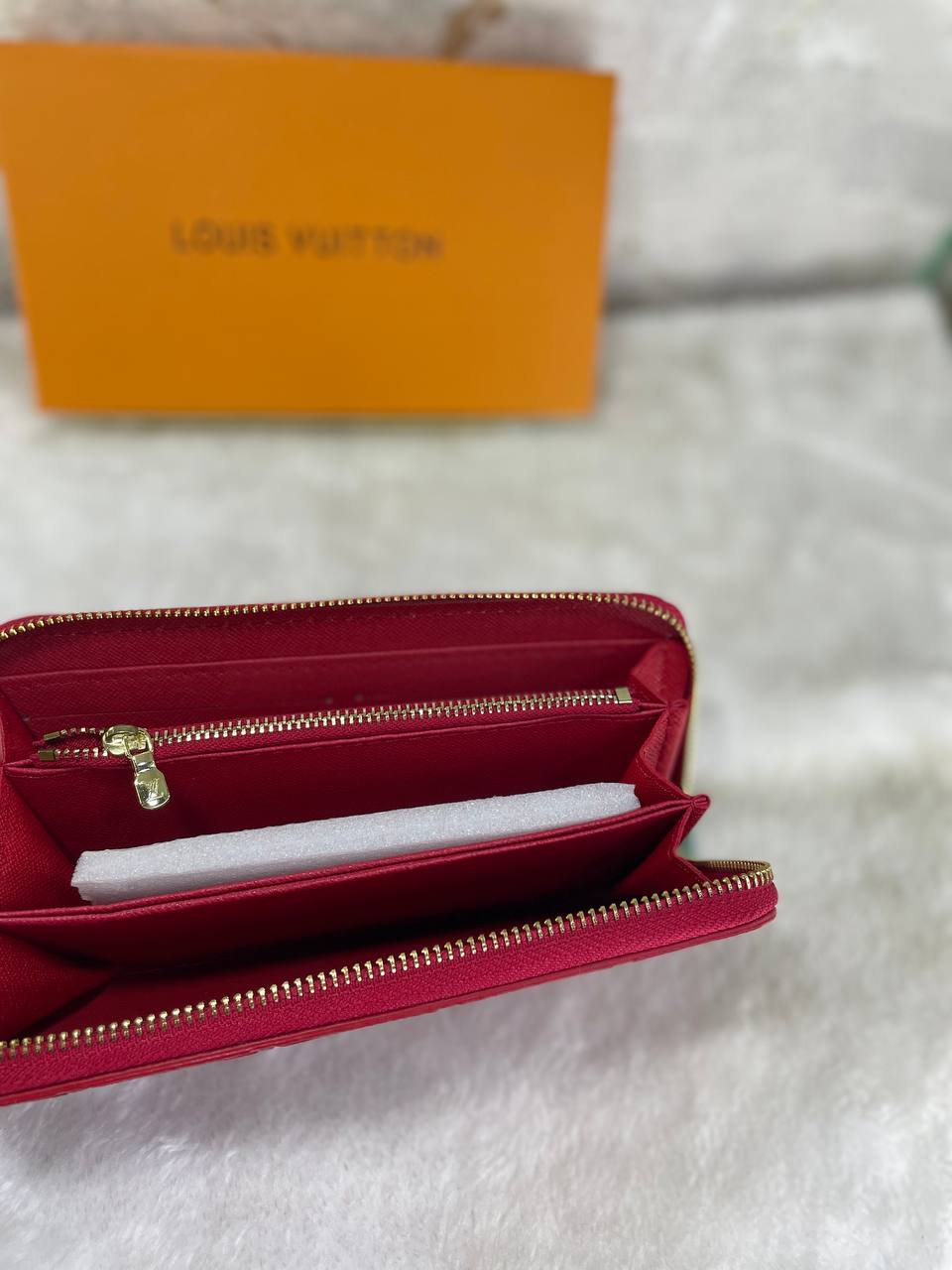 Louis Vuitton Zippy