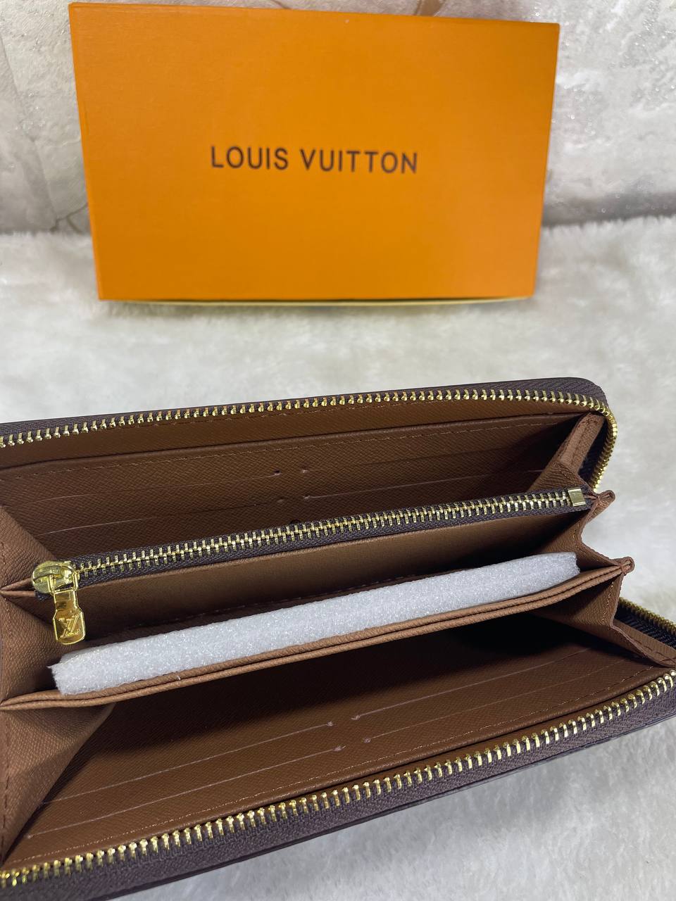 Louis Vuitton Zippy