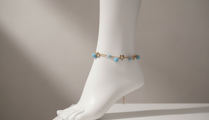 Chevillière charms étoiles et perles turquoises