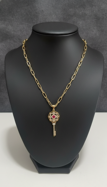 Collier clé talisman